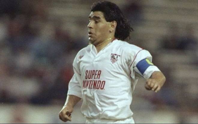 Em 1991, Maradona foi preso por porte cocaína, diante de 200 pessoas, no apartamento de seu cunhado, com dois amigos. Ele passou um dia detido