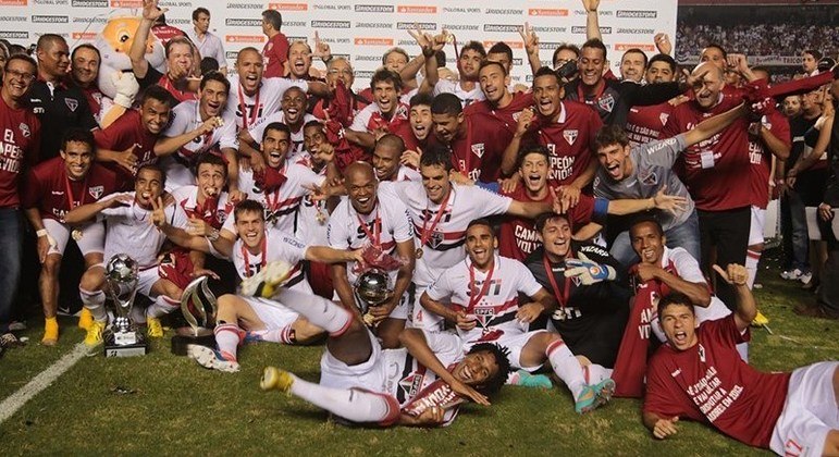 Jogadores campeões com o São Paulo em 2012