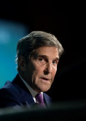 John Kerry alerta sobre população mundial