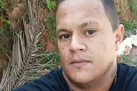 John foi picado por escorpiÃ£o em calÃ§ada de SÃ£o Paulo