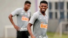 Dupla treina com novo técnico, mas Corinthians quer negociá-los