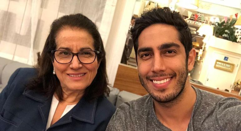 "O milagre começou na vida dela", escreveu o humorista nesta quarta-feira (19)