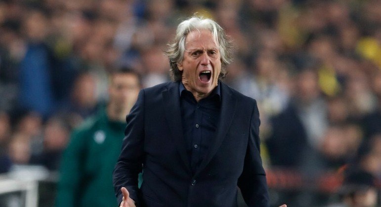 Jorge Jesus é técnico do Fenerbahce