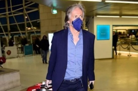 Jorge Jesus no aeroporto de Lisboa