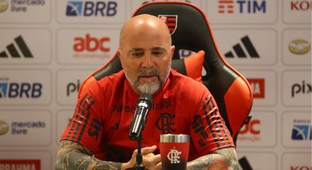 Sampaoli admitiu que a mudança no esquema não funcionou