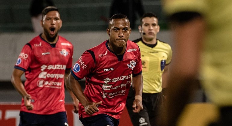 Atleta do Jorge Wilstermann fala em deixar a vida contra Ceará e