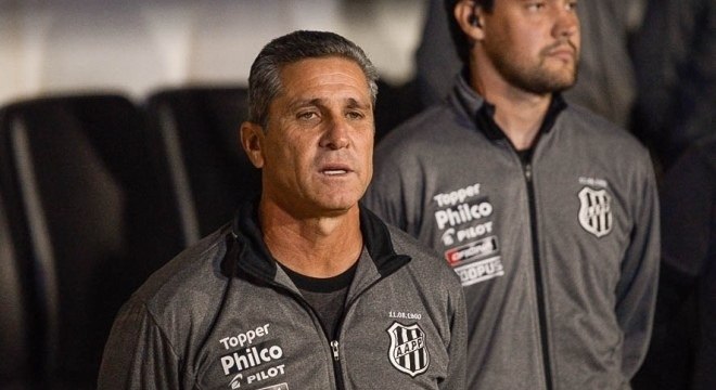 Técnico Jorginho foi demitido neste domingo da Ponte Preta