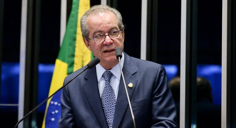 O ex-presidente do PSDB José Anibal 