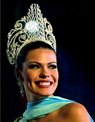 Joseane Oliveira (2002) - Eleita Miss Mundo Brasil, perdeu a faixa quando descobriram que ela era casada. 