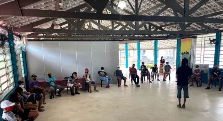 Galpão ZL oferece cursos de capacitação e reúne jovens moradores do Jardim Lapena