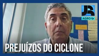 Secretário analisa prejuízos na agricultura após passagem de ciclone no Rio Grande do Sul
 (Reprodução / Record TV )