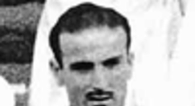 Juan Negri - Mais um atacante, o argentino jogou pelo So Paulo entre 1953 e 1955. Fez 74 jogos e marcou 18 gols pelo Tricolor.