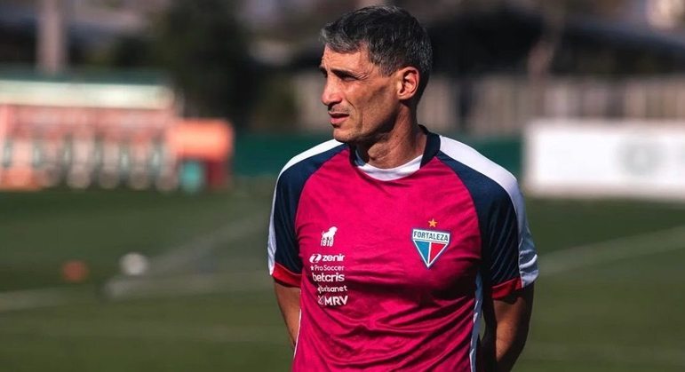 Juan Pablo VojvodaClube: FortalezaNo comando desde: maio de 2021Principais títulos como treinador: Campeonato Cearense 2021, 2022 e 2023 (Fortaleza)