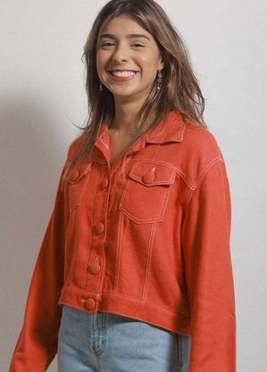 Juhlia explica que Noemi cuida do irmão com zelo e carinho