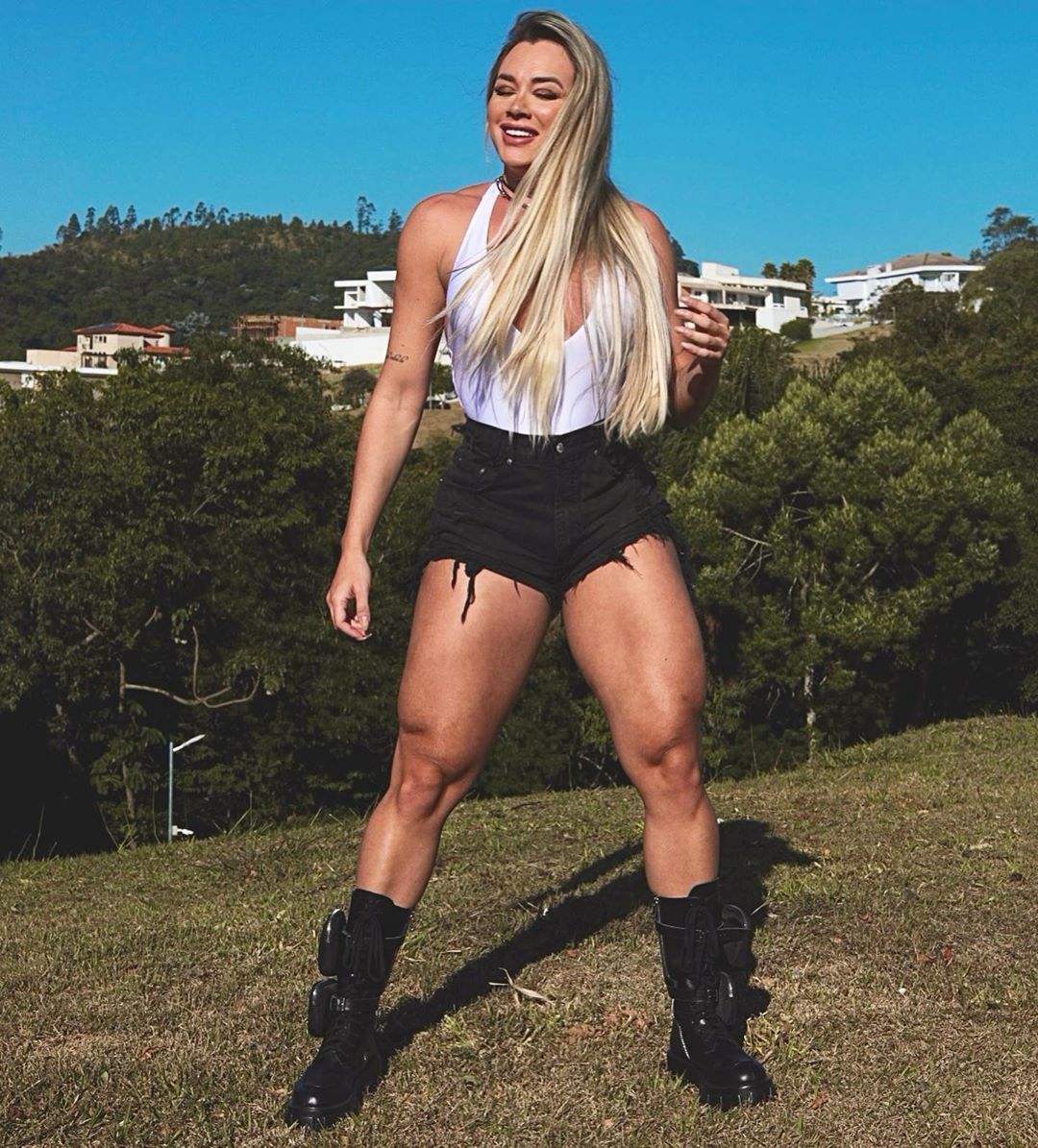 Juju Salimeni dispensa magreza e quer ficar 'cada vez mais musculosa' -  Fotos - R7 Beleza
