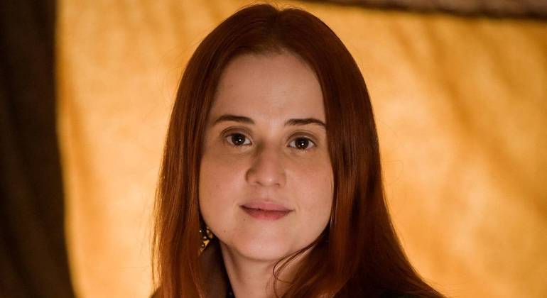 Julia Guerra é Penina em “Reis” e apareceu como amiga de Madeleine (Bruna Linzmeyer), em “Pantanal”