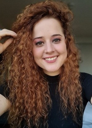Júlia Guerra, depois da Globo, está na Record