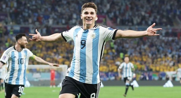Álvarez defende o Manchester City, da Inglaterra, e o Mundial do Catar 2022 foi sua 1ª Copa