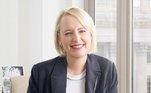 9. Julie SweetJulie Sweet tornou-se CEO da empresa de serviços globais Accenture em setembro de 2019. A diversidade é uma prioridade para ela. 'Uma cultura de igualdade ajuda a todos. Não é um jogo de soma zero', disse Julie à Forbes