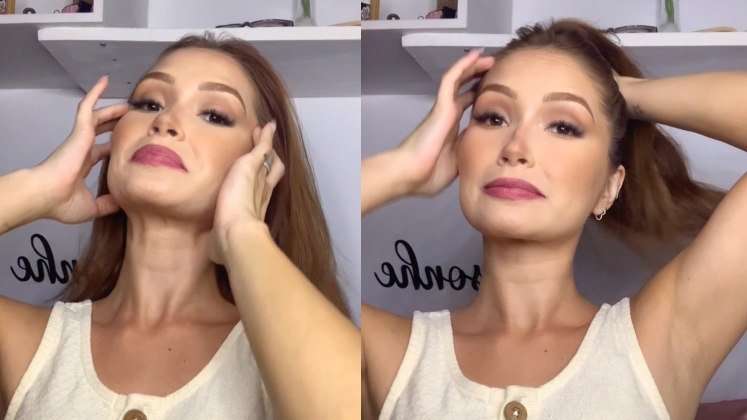 Com as mãos puxe todo o cabelo para cima como se fosse fazer um rabo de cavalo. A ideia é que o coque fique mais despojado, então, nada de deixar muito formal, viu?