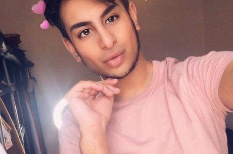 Segundo pesquisadores, quem publica seis selfies ou mais por dia sofre de 'selfitis crônica' | Foto: Arquivo Pessoal