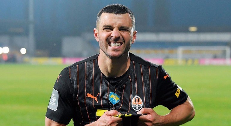 Junior Moraes é um jogador rápido, artilheiro, de definição. E desconhecido no Parque São Jorge