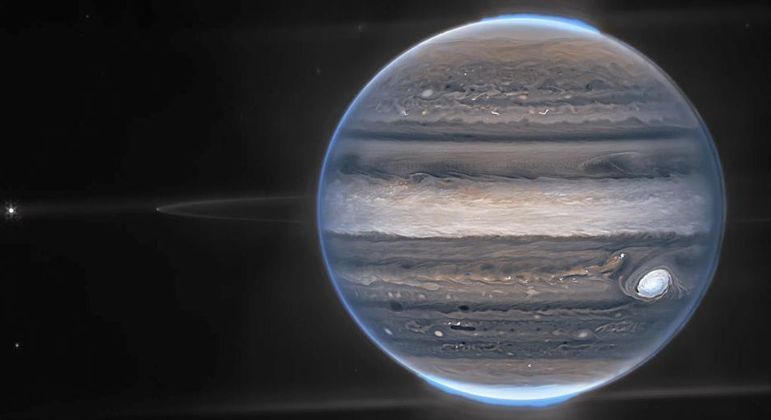 Em agosto, James Webb já havia registrado esta imagem impressionante de Júpiter. Também é possível ver os anéis que circulam o planeta