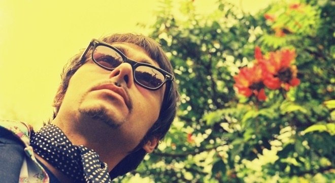 Júpiter Maçã resgatou o rock psicodélico nos anos 90