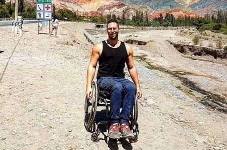 Levene na Argentina, em 2016: ele diz viajar muito e sempre contar com assistÃªncia e equipamentos que lhe permitam se locomover sozinho