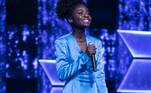 O talento de Justina Derise ganhou o coração de muitos jurados! Para sua primeira apresentação, ela interpretou Easy On Me, da britânica Adele. Já na repescagem, a candidata prestigiou outra diva Rihanna com o sucesso Stay