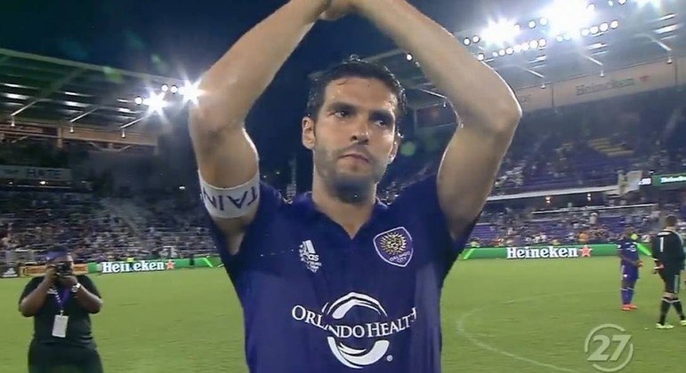 Kaká se aposentou após contrato milionário com o Orlando City