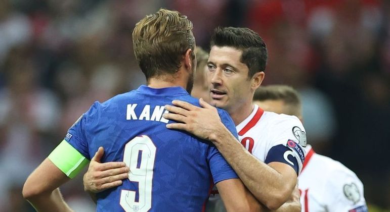 Kane e Lewandowski, em busca do topo da artilharia