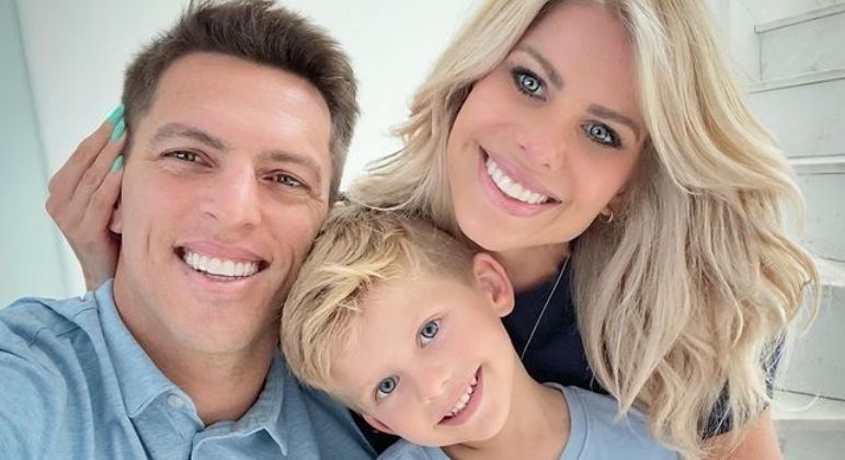 Karina Bacchi e Amaury Nunes entraram em uma briga por causa do filho