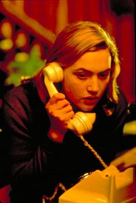 Kate Winslet: A amante de DiCaprio em “Titanic” teve uma boa estreia nos cinemas ao estrelar o drama policial “Almas Gêmeas” (1994), do diretor Peter Jackson (responsável pela saga “O Senhor dos Anéis).