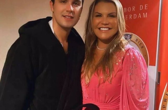  Kátia Aveiro, irmão de Cristiano Ronaldo, também é ouvinte de Luan Santana e postou imagens da festa em suas redes sociais. Ela chegou a vir ao Brasil mais de uma vez para prestigiar shows do ídolo. - Foto: Reprodução/Instagram