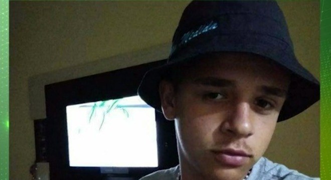 Kauan da Silva Soares, de 17 anos, foi espancado até a morte no domingo (16)