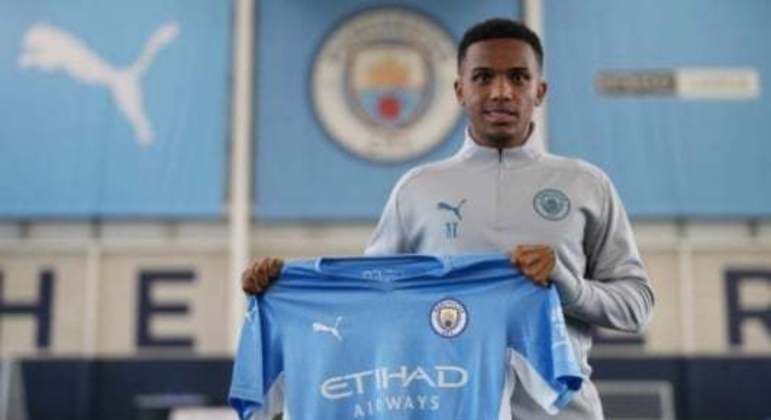 Kayky começou a treinar com o Manchester City (Foto: Divulgação / Manchester City)