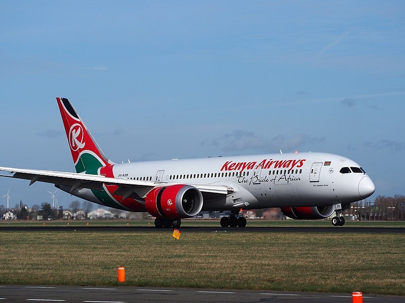 Kenya Airways: contrato para operar o carro voador