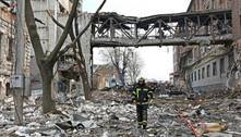 Rússia aumenta pressão em Kharkiv, alvo de vários bombardeios