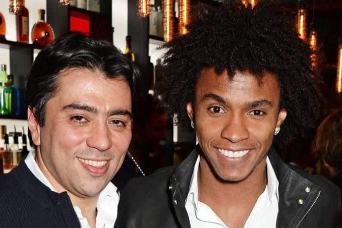 Kia é o empresário de Willian. E ele trabalhou para o retorno do jogador ao Parque São Jorge