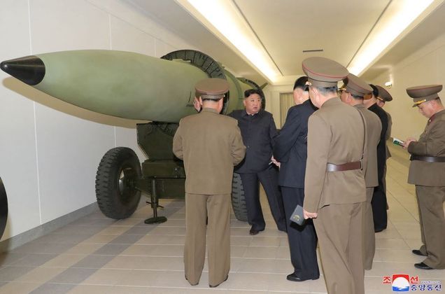Em uma reunião com integrantes do Instituto de Armamento Nuclear, o ditador da Coreia do Norte afirmou que o país deve preparar-se para usar seus mísseis 