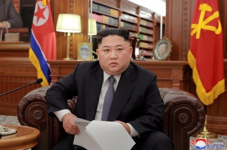 Coreia do Norte promete seguir com desnuclearização 