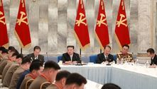 Kim Jong-un cobra maior poder de defesa em reunião-chave com militares