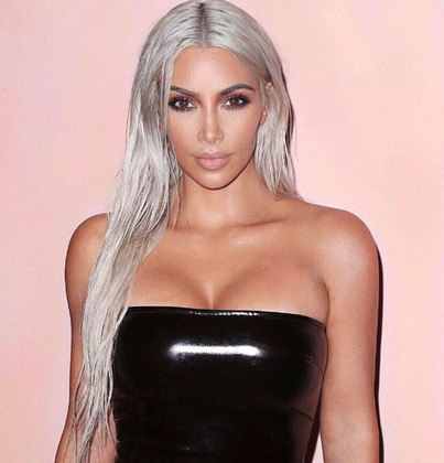 Kim Kardashian - Empresária, modelo, produtora e socialite americana, 41 anos