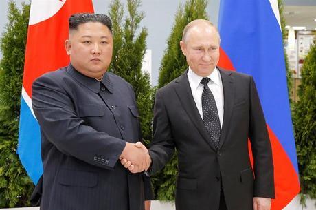 Kim e Putin se encontraram pela primeira vez