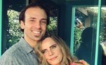 Da união, nasceu o único filho do casal, o também ator Kim RiccelliLeia também: 'Fazia redação para os amigos em troca de chocolates', conta Bruna Lombardi