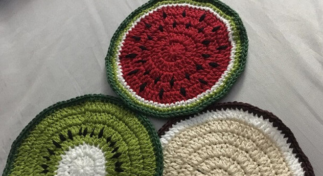 Kit de descanso de panela de crochê colorido