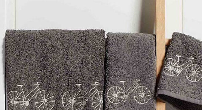 kit de toalha de banho bordada com estampa de bicicletas 