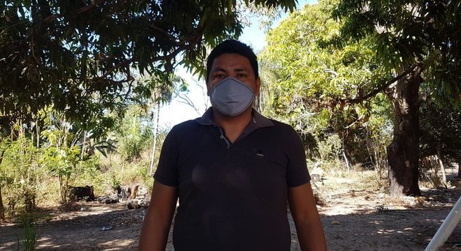 Representante do povo bororo, Kleiton Rodrigues acredita ter contraído a covid-19, após a esposa e os filhos testarem positivo para a doença