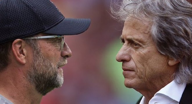 Juergen Klopp e Jorge Jesus em Doha, antes de o jogo começar